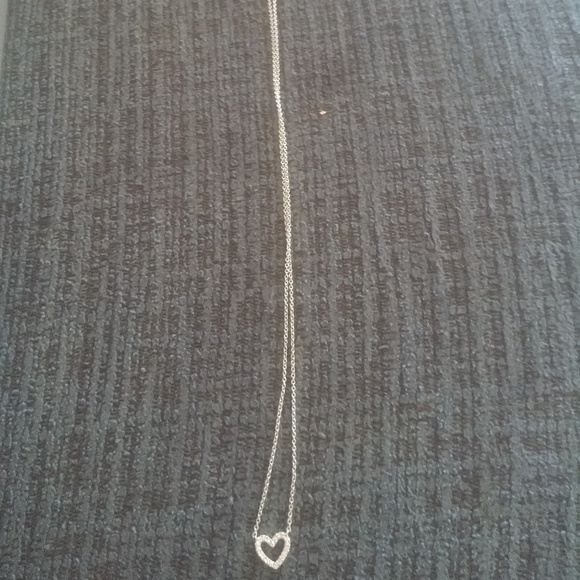 18 inch NORDSTRUM heart shaped necklace - Picture 2 of 4